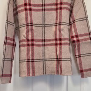 Nicole Miller Ny Flannel Sweater Top